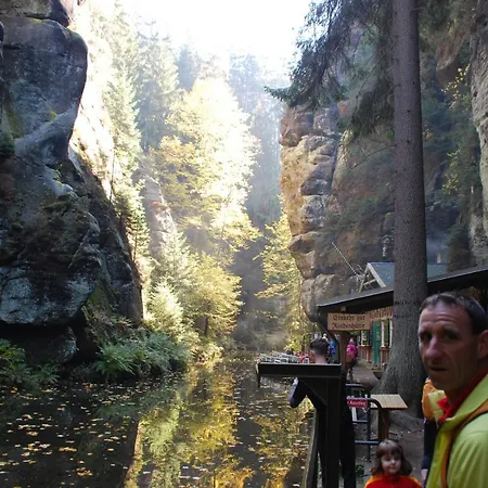 Fh Am Osterbrunnen Hinterhermsdorf