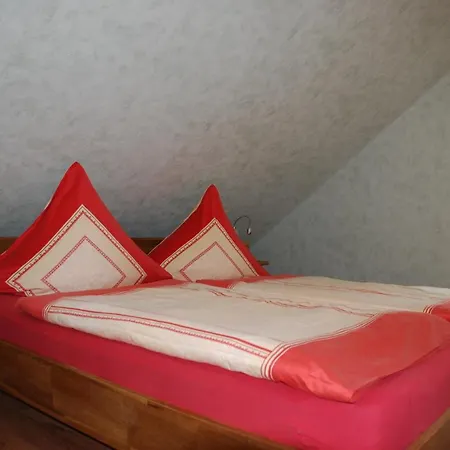 Fh Am Osterbrunnen Guest house *
